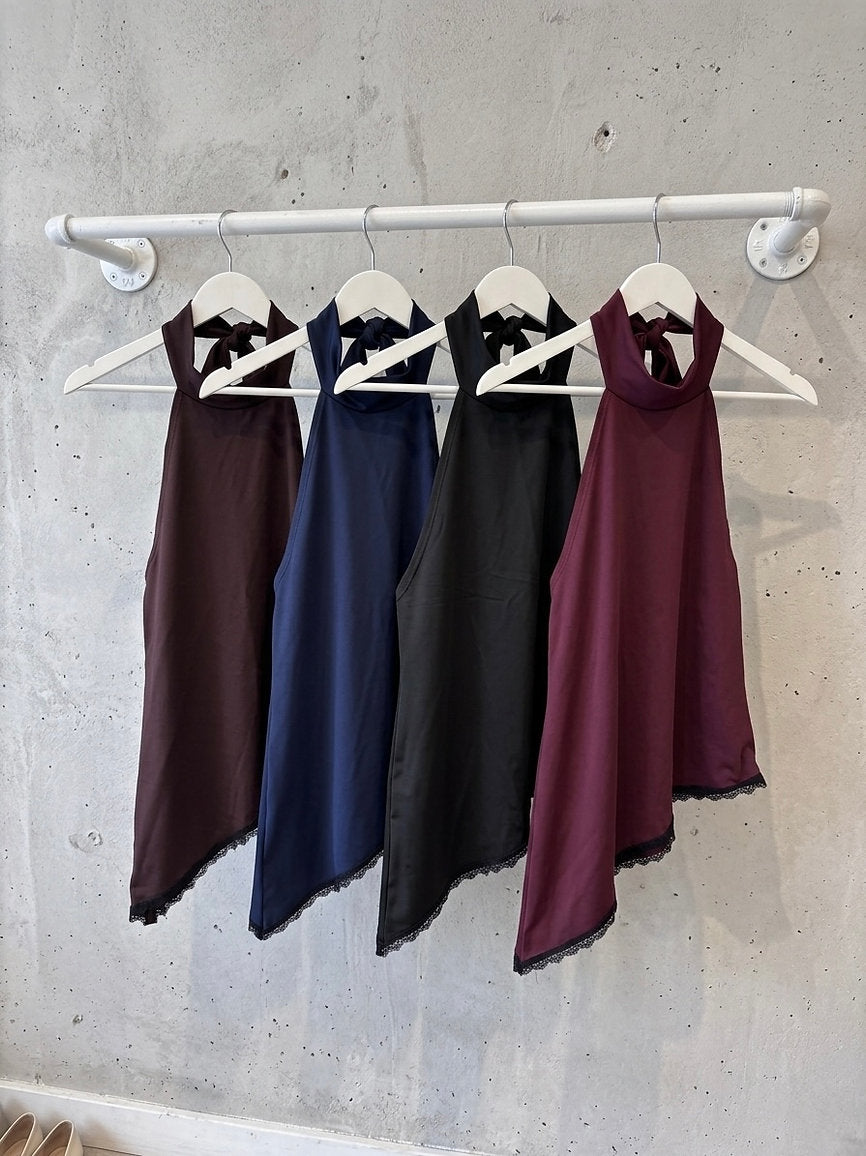 Blusa microfibra irregular con puntilla satin
