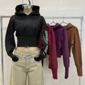 Campera crop con cierre y capucha stay focused