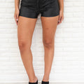 Mini short cuerina