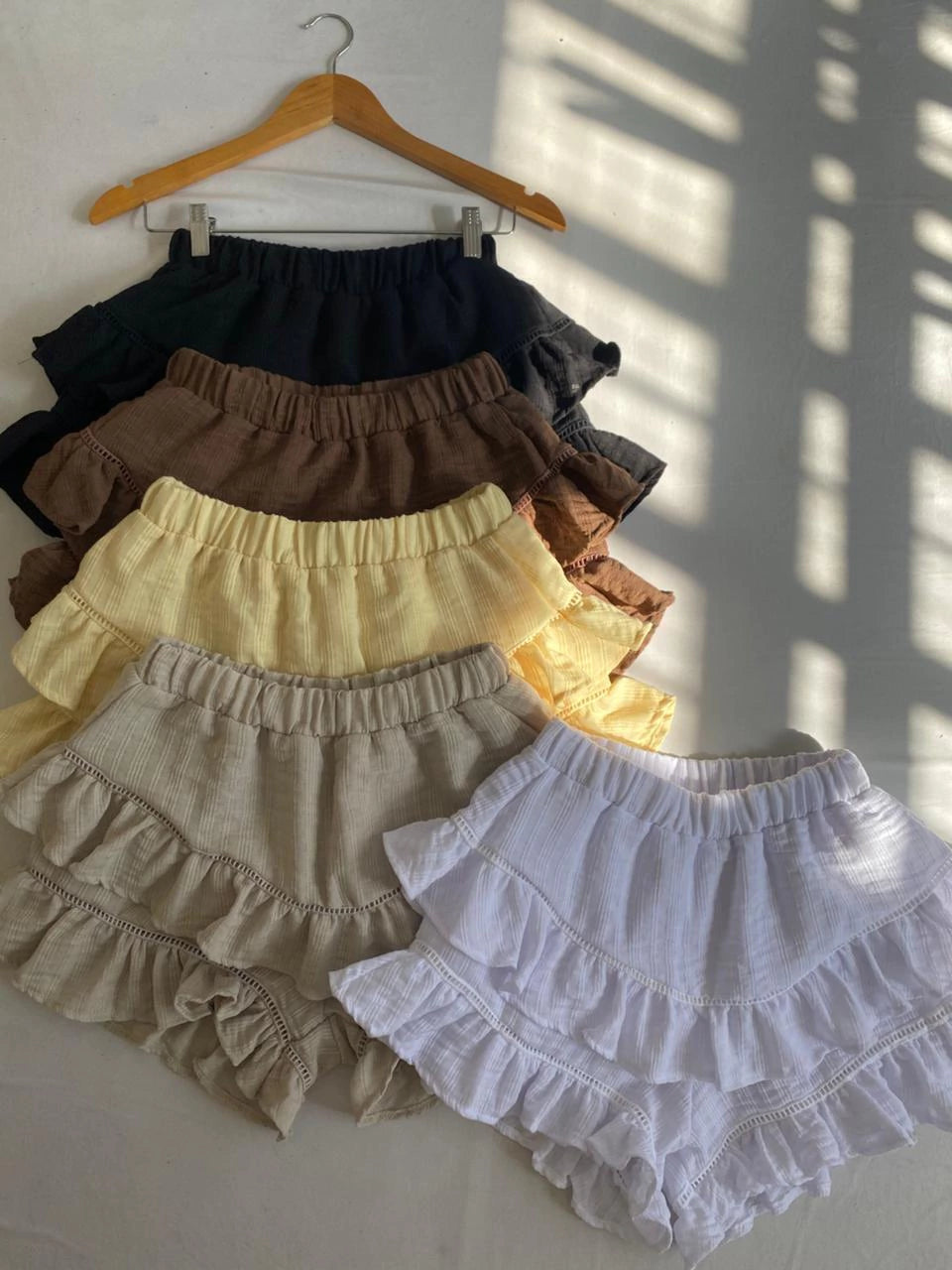 Short con vainilla lino rattier