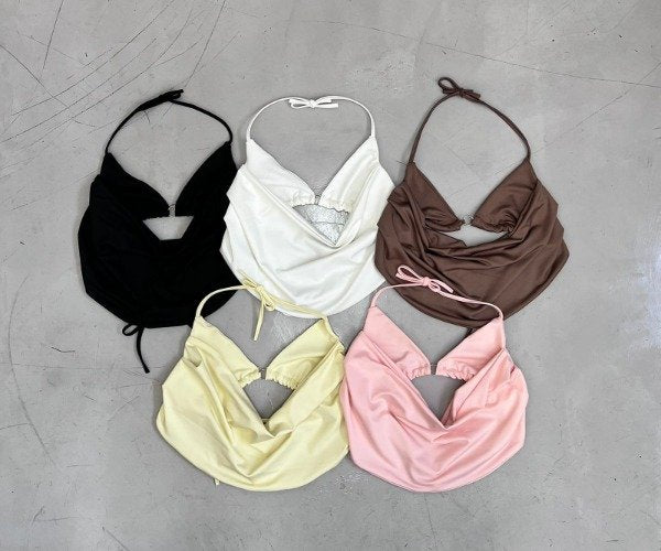 Top bikini con argolla