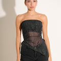 Top strapless pico con tajo y frunce
