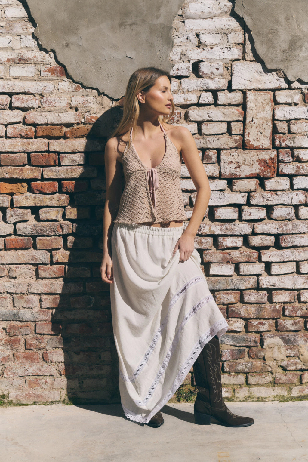 Top tejido crochet con tira para atar