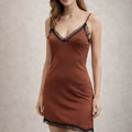 Vestido bretel con puntilla microfibra